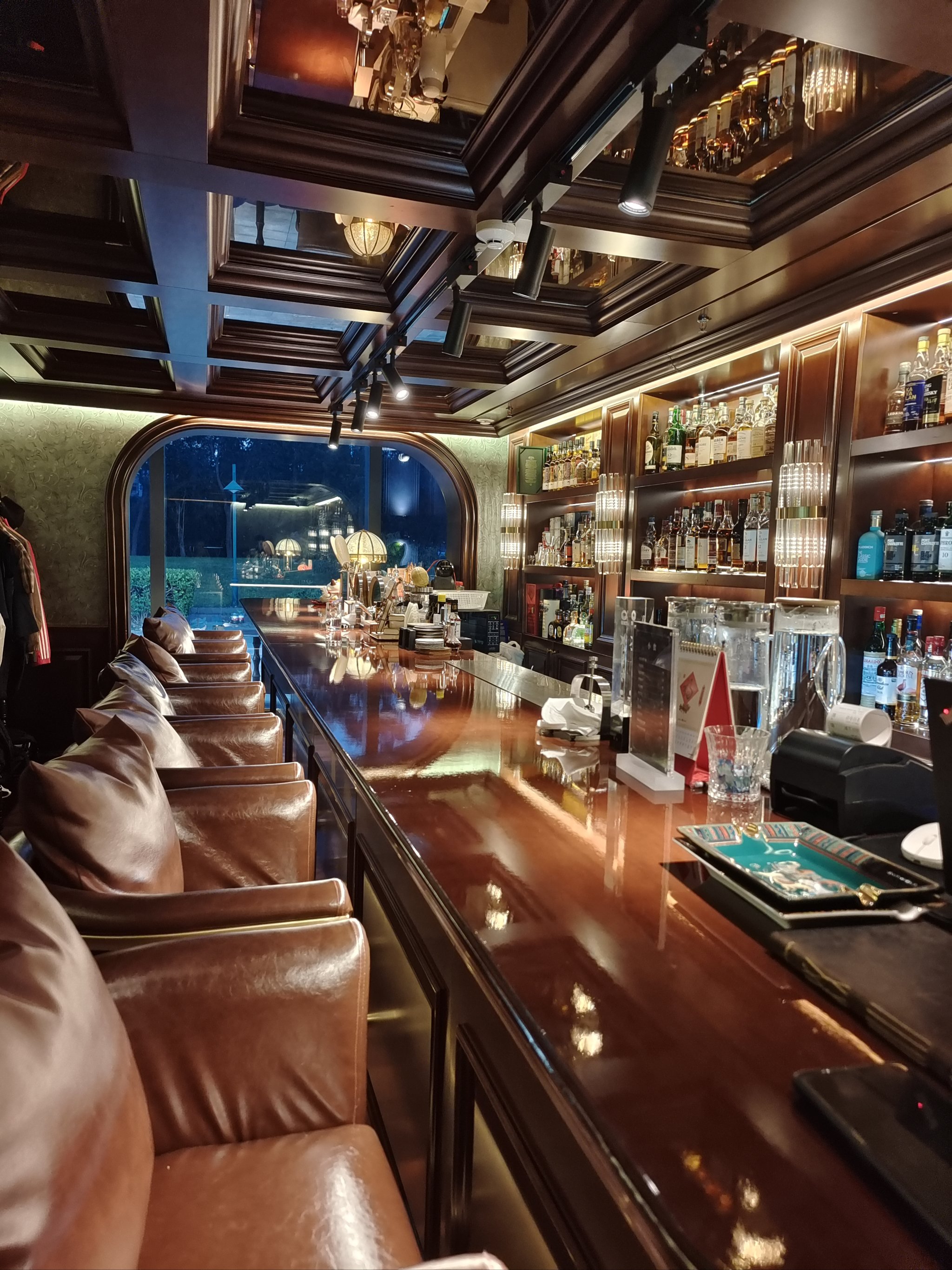 扬州商务ktv与片场区别解析-邗江区ktv预订